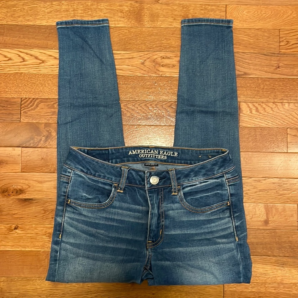 American Eagle Outfitters super stretch skinny jeggings - size 6 short